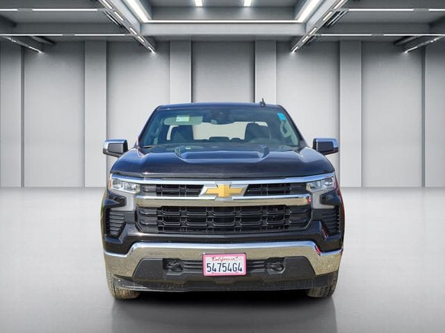 2025 Chevrolet Silverado 1500 LT w/1LT photo 2