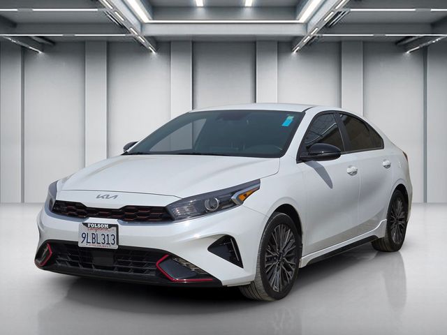 2024 Kia Forte GT-Line photo 3