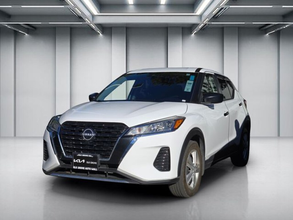 Used 2022 Nissan Kicks S SUV
