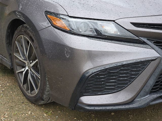 2023 Toyota Camry SE photo 4