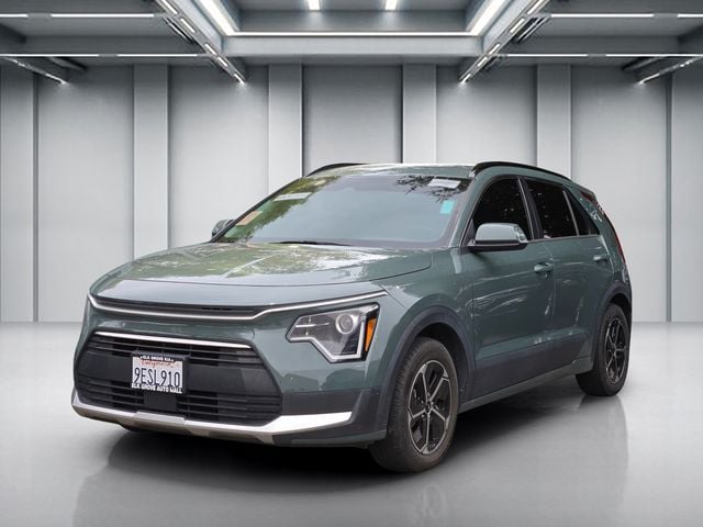 2023 Kia Niro EX photo 3