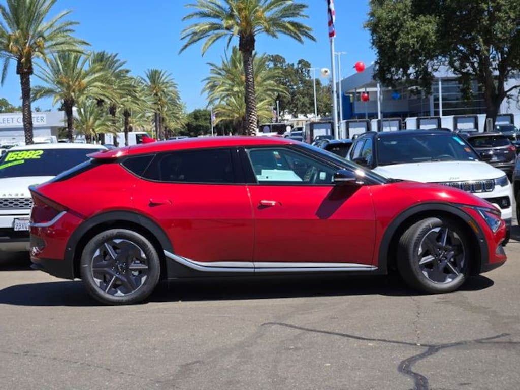 New 2025 Kia EV6 Light Long Range SUV