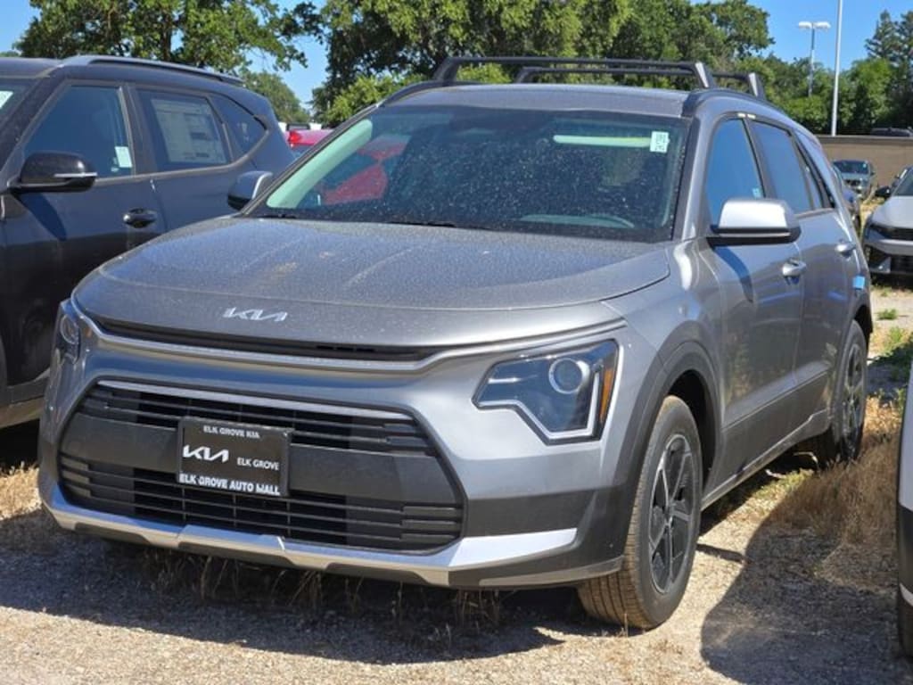 New 2026 Kia Niro LX SUV
