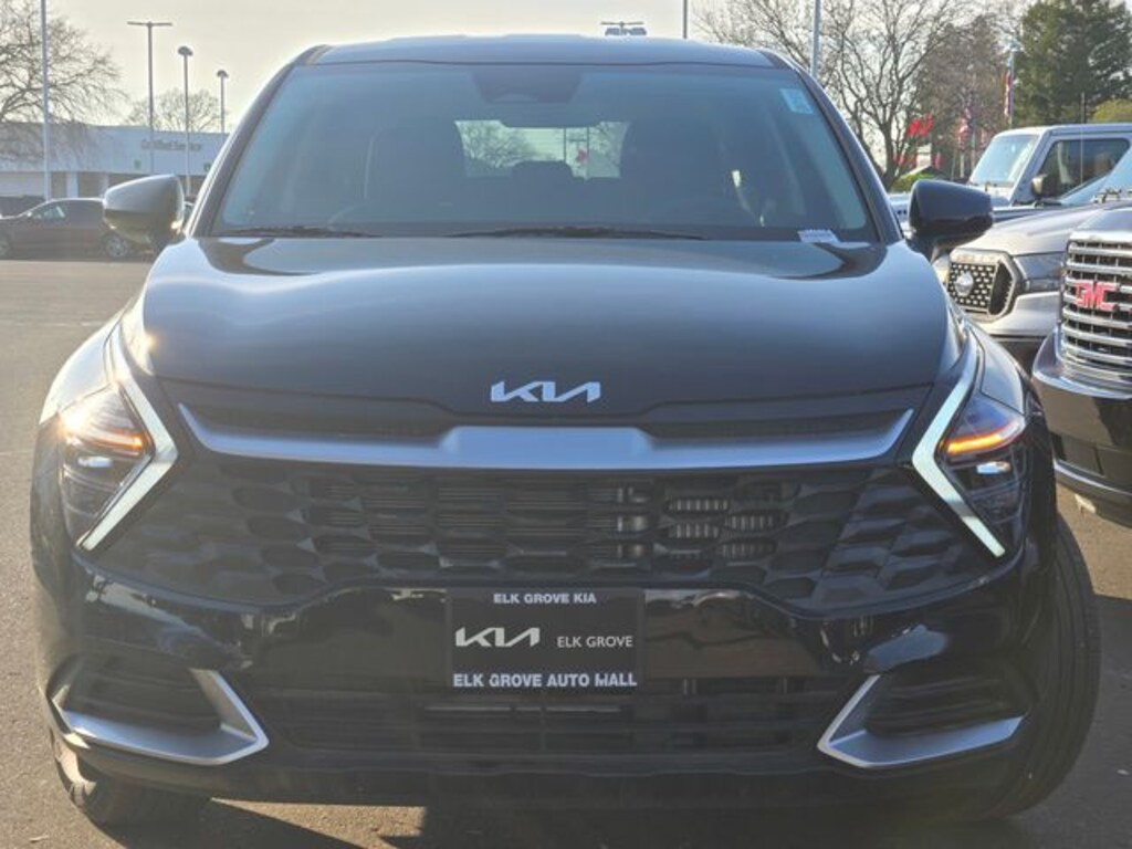 New 2025 Kia Sportage Hybrid LX SUV