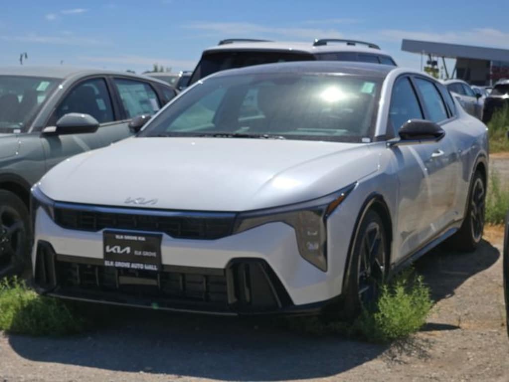 New 2026 Kia K4 GT-Line Sedan
