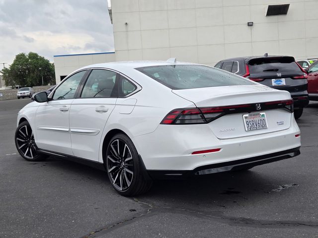 2025 Honda Accord Hybrid Touring photo 5