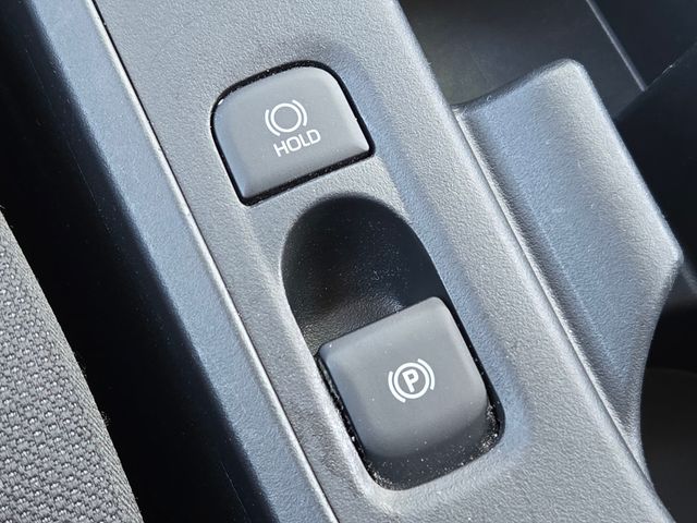 2024 Toyota Corolla LE - Photo 24