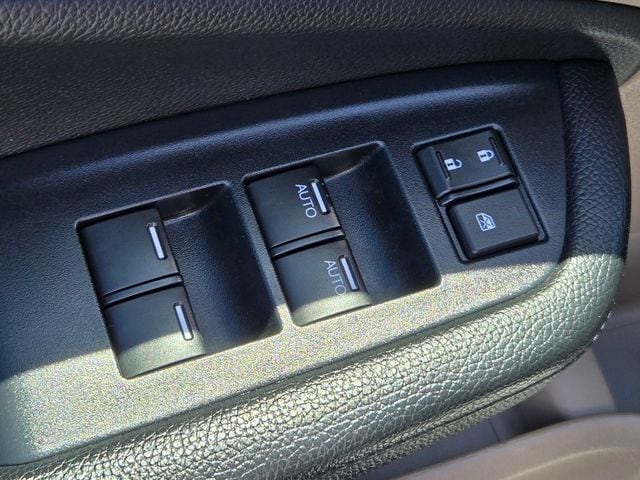 2022 Honda Pilot EX-L - Photo 16