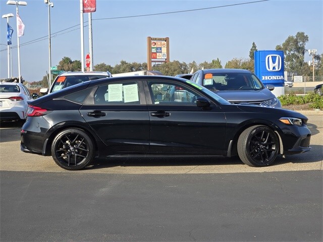 2023 Honda Civic Sport Hatchback photo 3