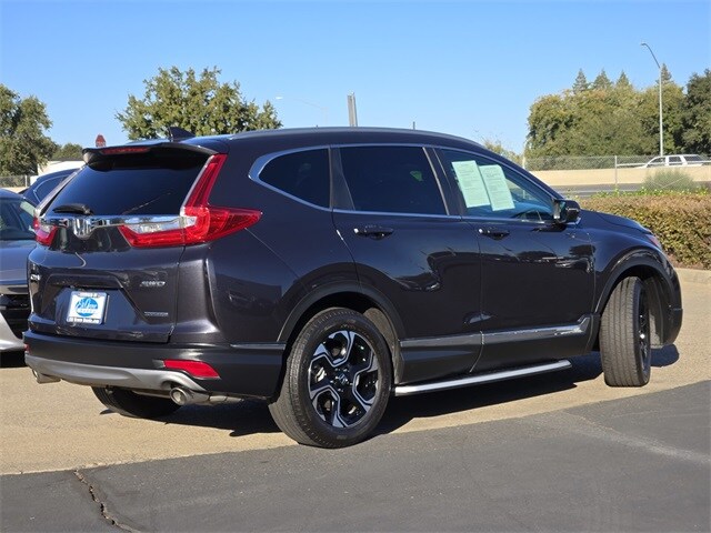 2018 Honda CR-V Touring photo 4