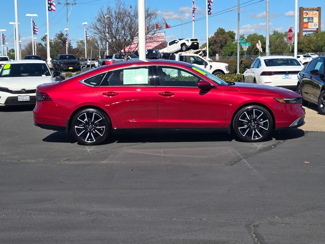 2025 Honda Accord Hybrid Touring photo 2