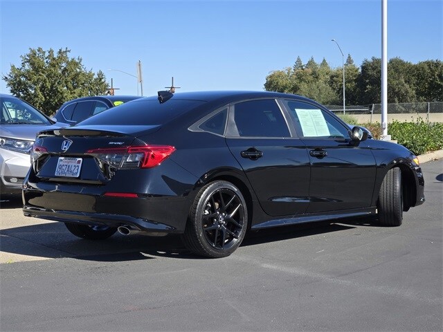 2023 Honda Civic Sport photo 4