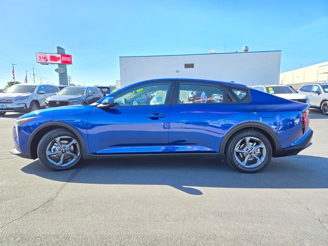 2025 Kia K4 LXS photo 6