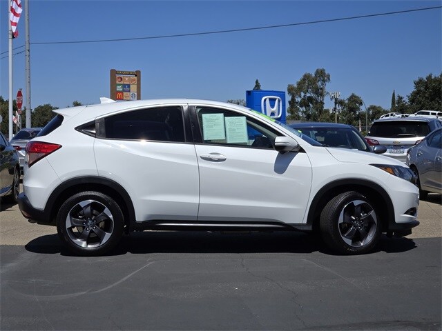 2018 Honda HR-V EX photo 2