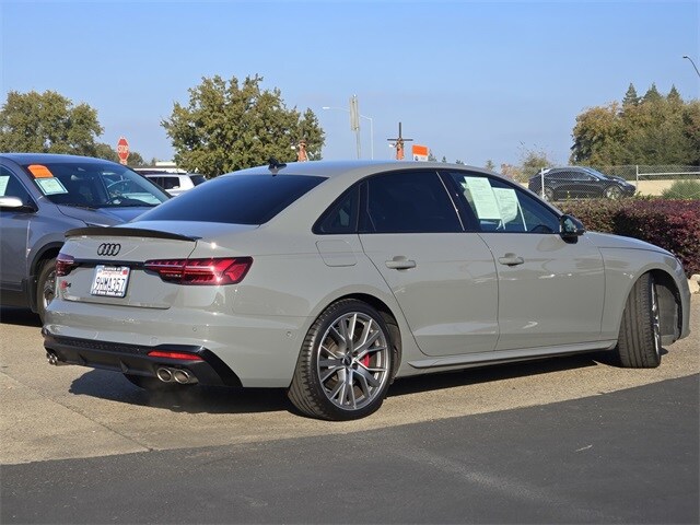 2022 Audi S4 Base Prestige photo 3