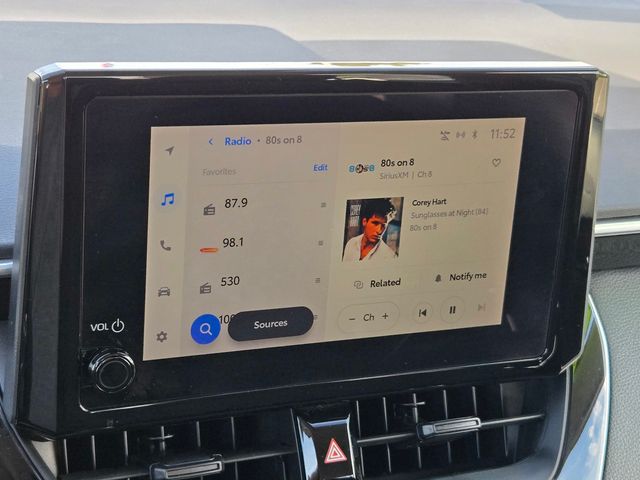 2024 Toyota Corolla LE - Photo 18