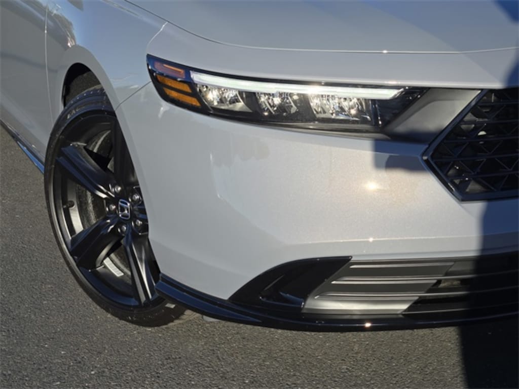 New 2025 Honda Accord Hybrid Sport-L Sedan
