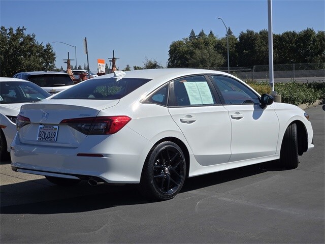 2022 Honda Civic Sport photo 2