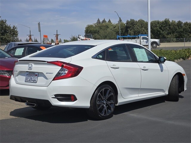2020 Honda Civic Sport photo 4