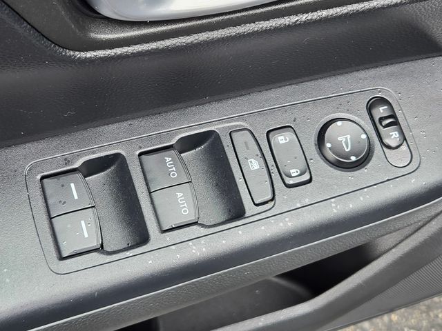 2023 Honda CR-V EX - Photo 17