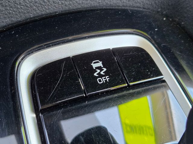 2024 Toyota Corolla LE - Photo 22