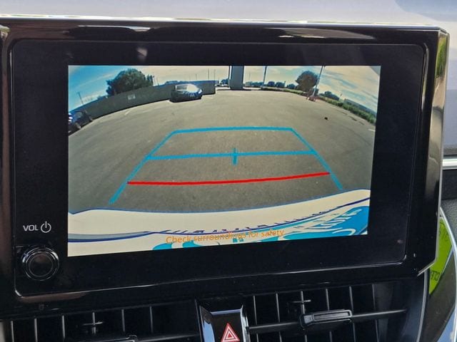 2024 Toyota Corolla LE - Photo 19