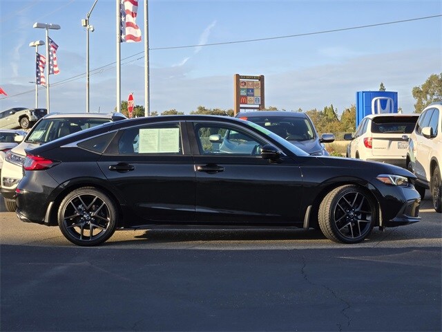 2022 Honda Civic Sport Touring Hatchback photo 3