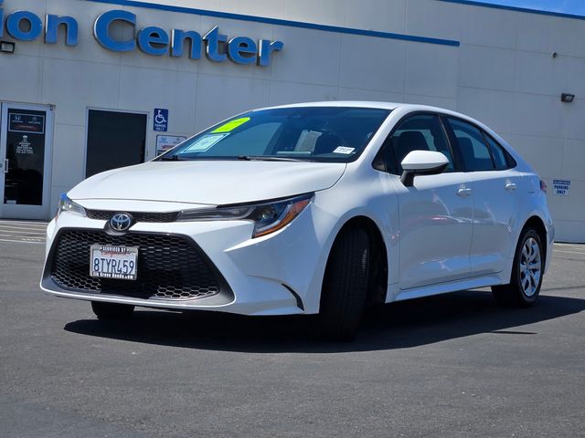 2021 Toyota Corolla LE photo 3