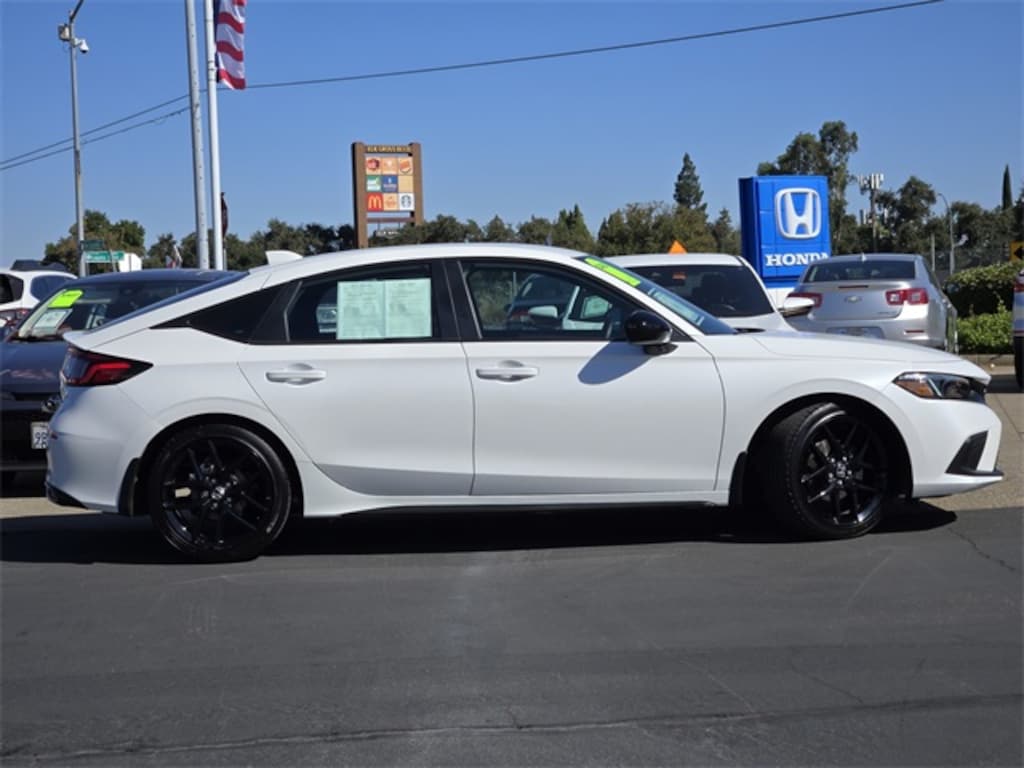 Used 2024 Honda Civic Sport Hatchback