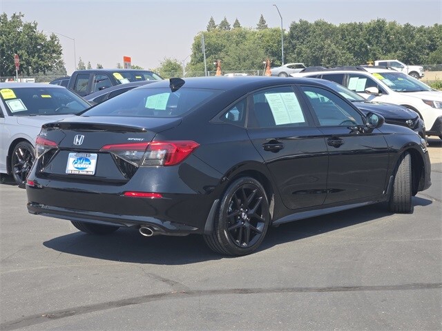 2022 Honda Civic Sport photo 4