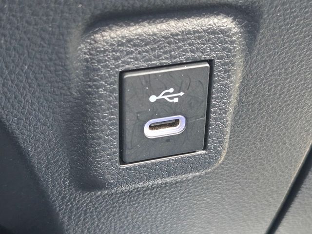 2024 Toyota Corolla LE - Photo 21