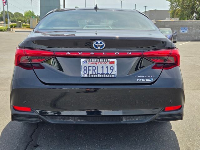 2019 Toyota Avalon Hybrid Limited photo 4