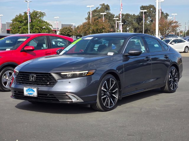 2026 Honda Accord Hybrid Touring - Photo 8