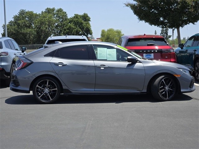 2020 Honda Civic Sport photo 3