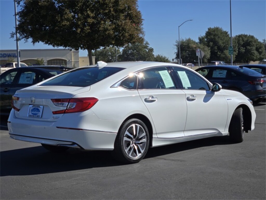 Used 2018 Honda Accord Hybrid Touring Sedan