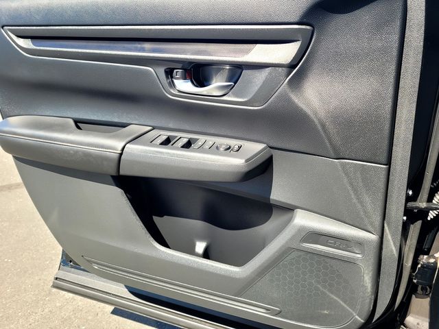 2025 Honda CR-V Sport - Photo 18
