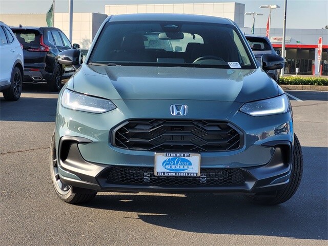 2025 Honda HR-V Sport photo 2