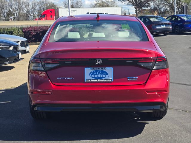2025 Honda Accord Hybrid Touring photo 4