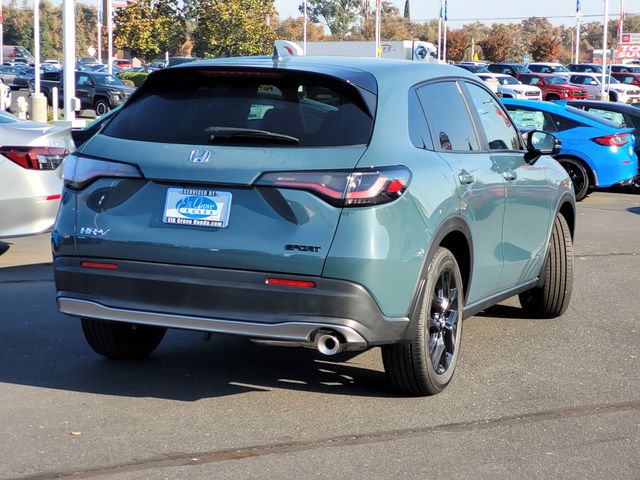 2025 Honda HR-V Sport - Photo 4