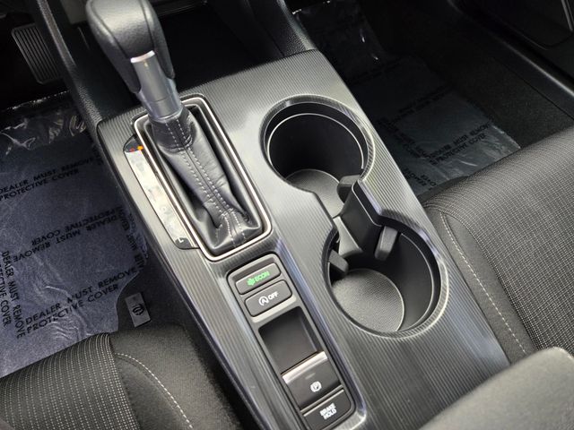 2025 Honda Civic LX - Photo 13