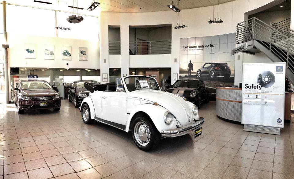 air cooled VW in Showroom 2015