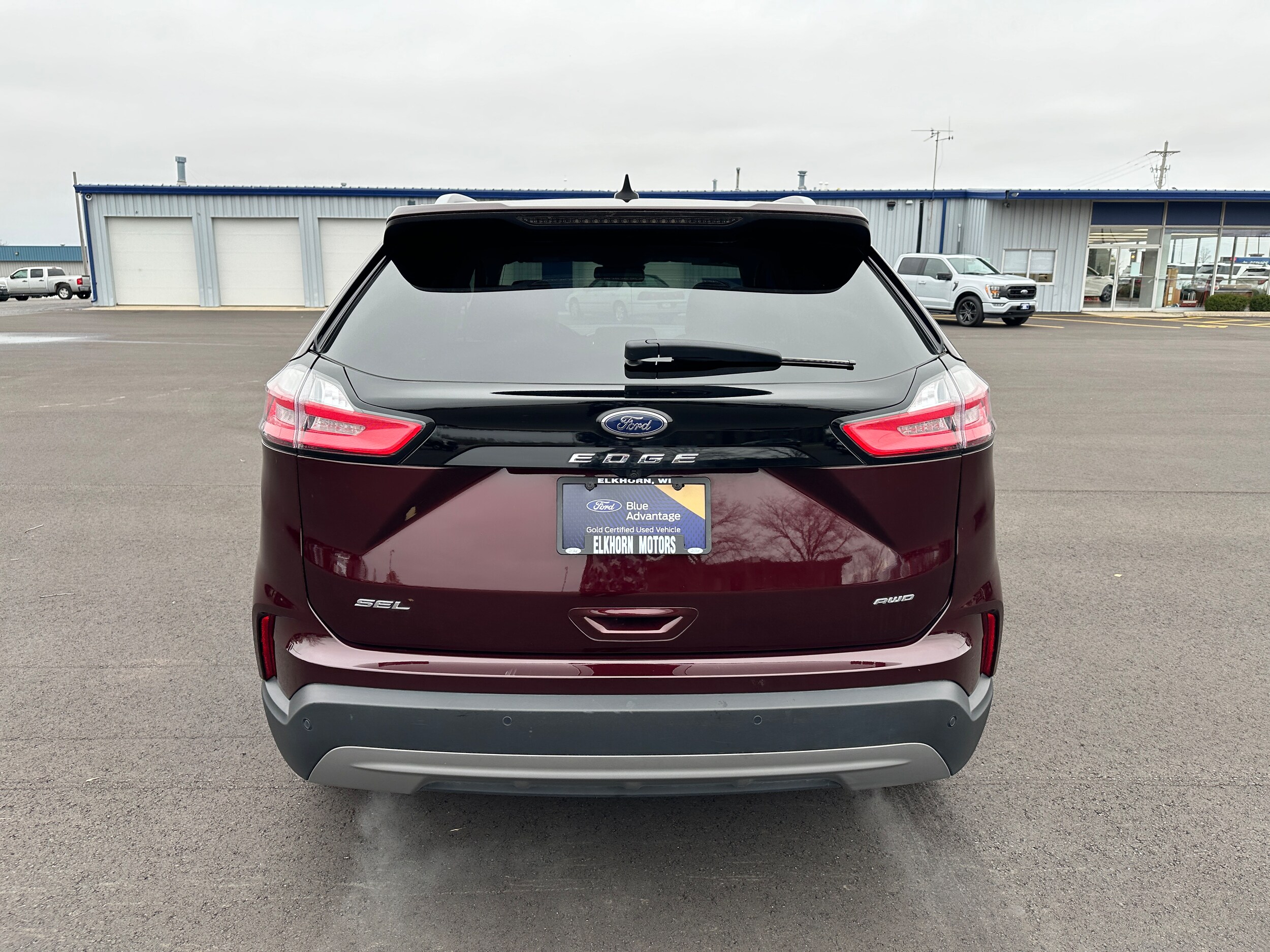 2022 Ford Edge SEL photo 4
