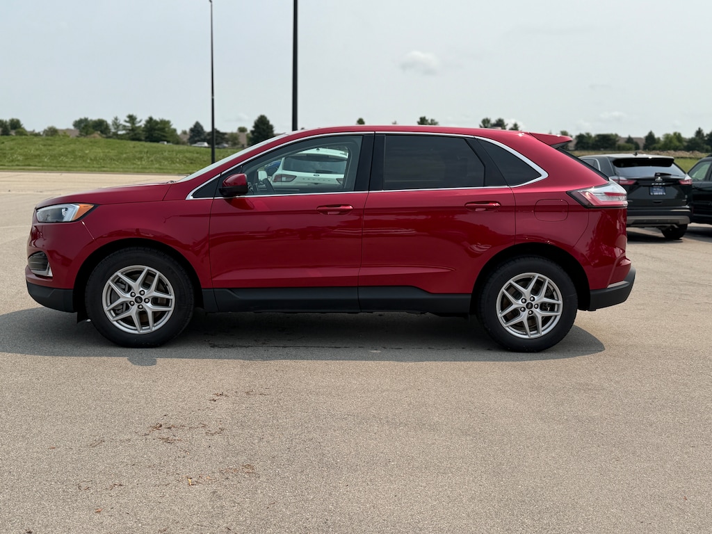 Certified 2023 Ford Edge SEL WAGON