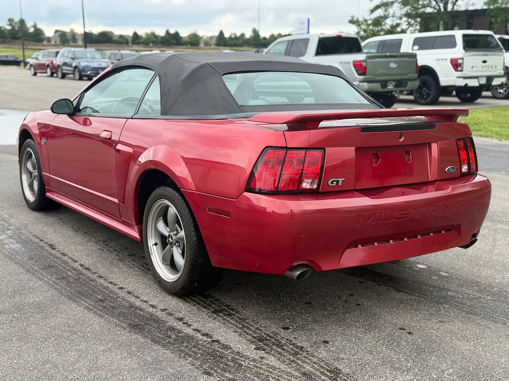 Used 2001 Ford Mustang GT CONVERTIBLE
