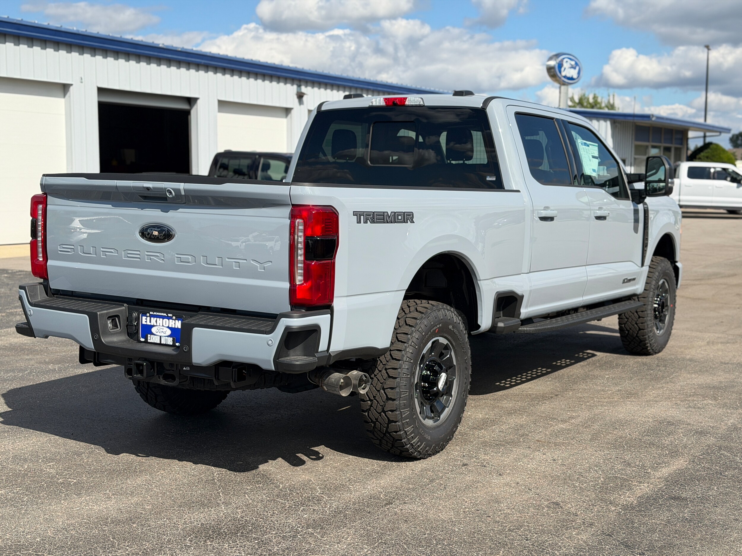 2026 Ford F-250 Lariat photo 4