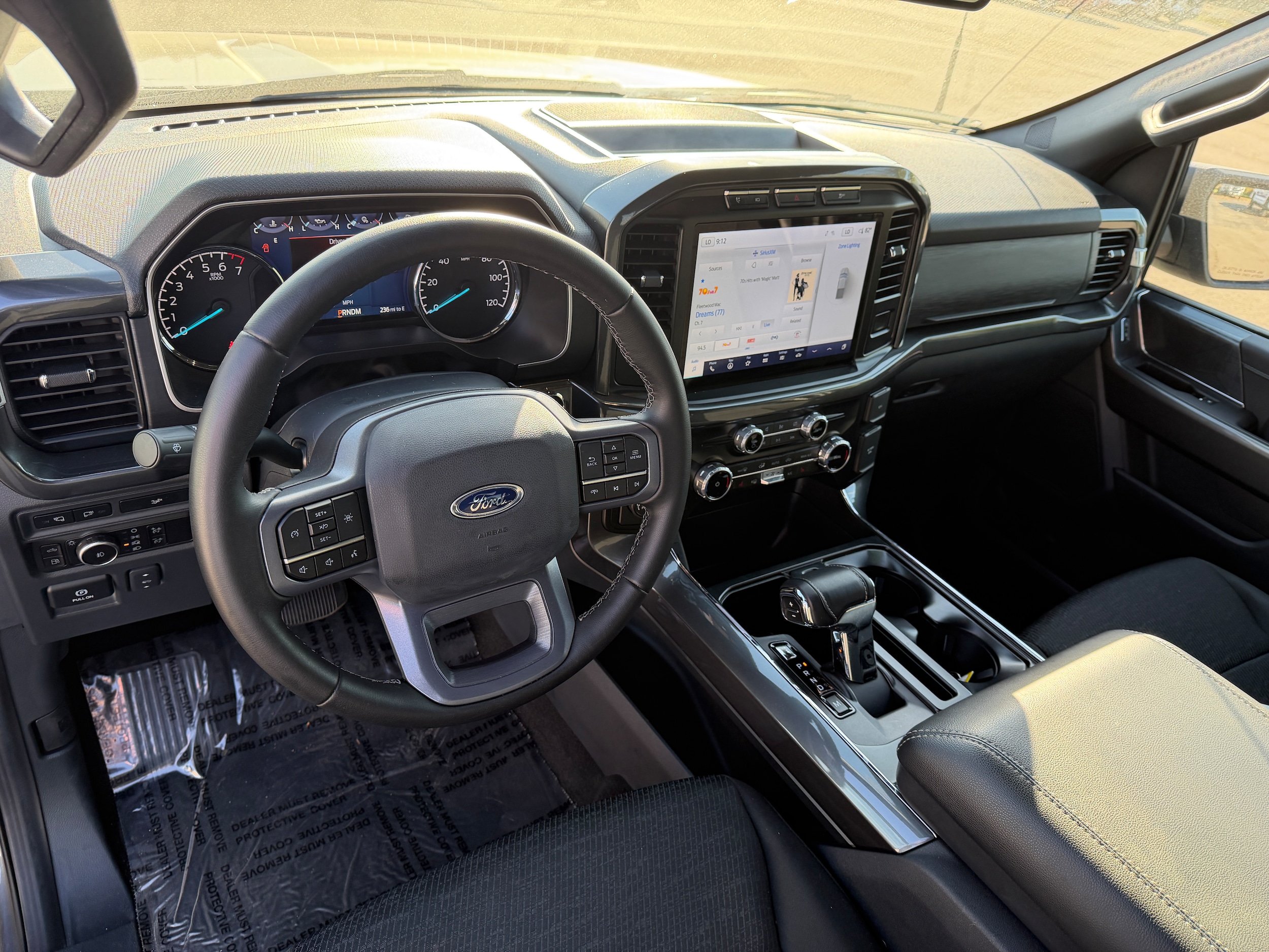 2023 Ford F-150 XLT - Photo 12