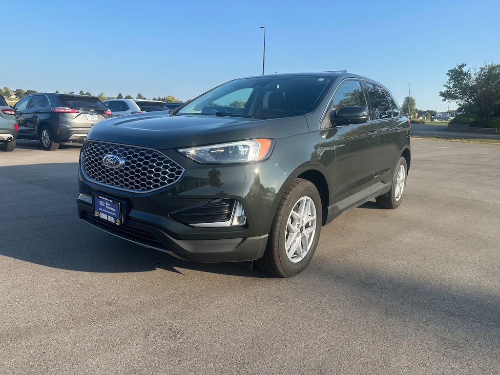 Certified 2024 Ford Edge SEL WAGON