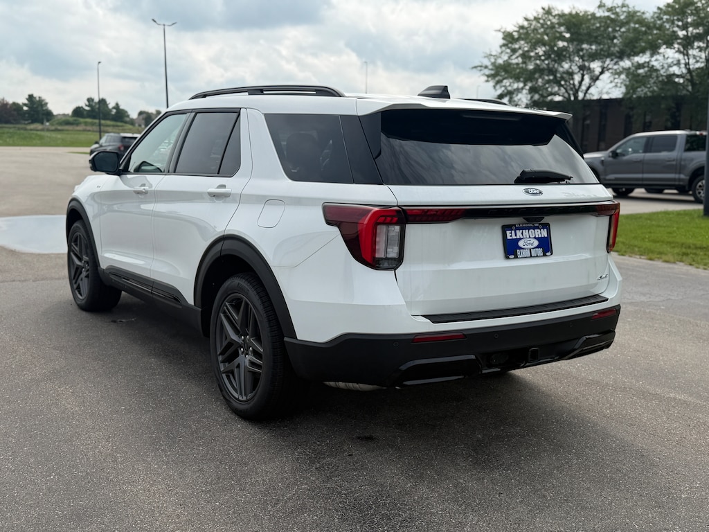 New 2026 Ford Explorer ST-Line SUV