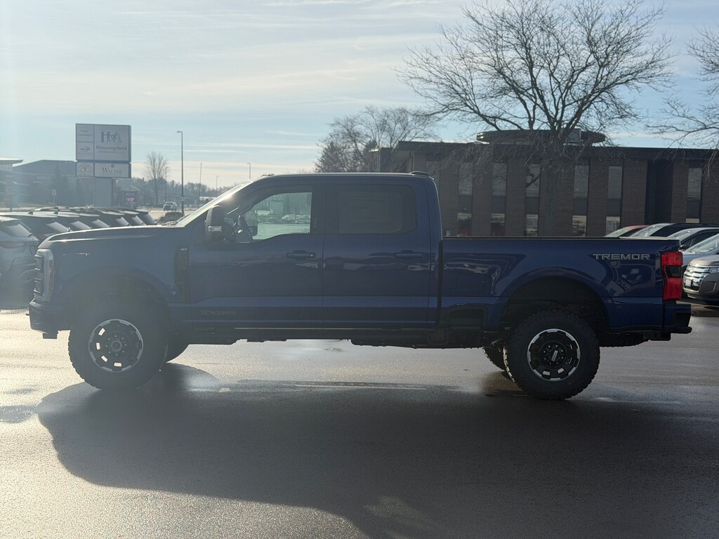New 2026 Ford F-250 XLT Truck Crew Cab