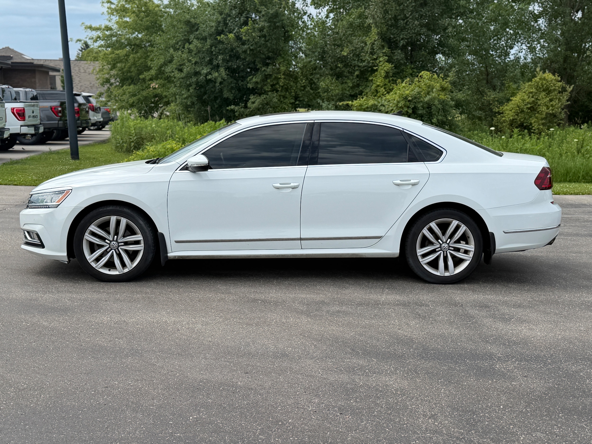 1VWGT7A33HC067268
